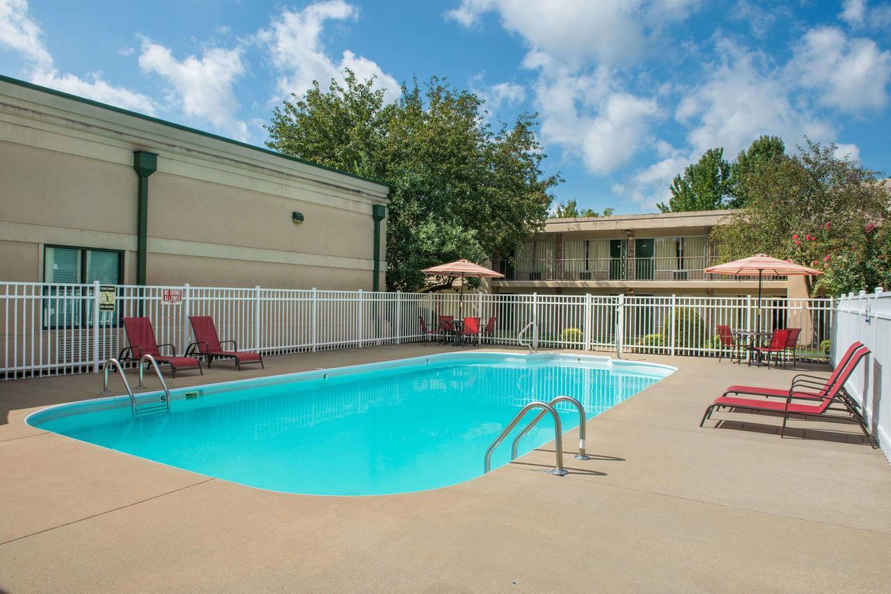 Days Inn By Wyndham Paducah Exterior foto